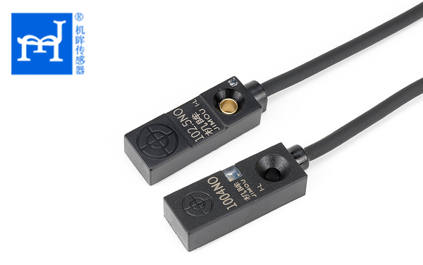 Q10方形電感式接近開關